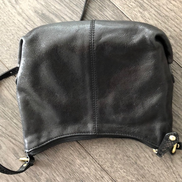 Coach black leather crossbody bag - Picture 3 of 7